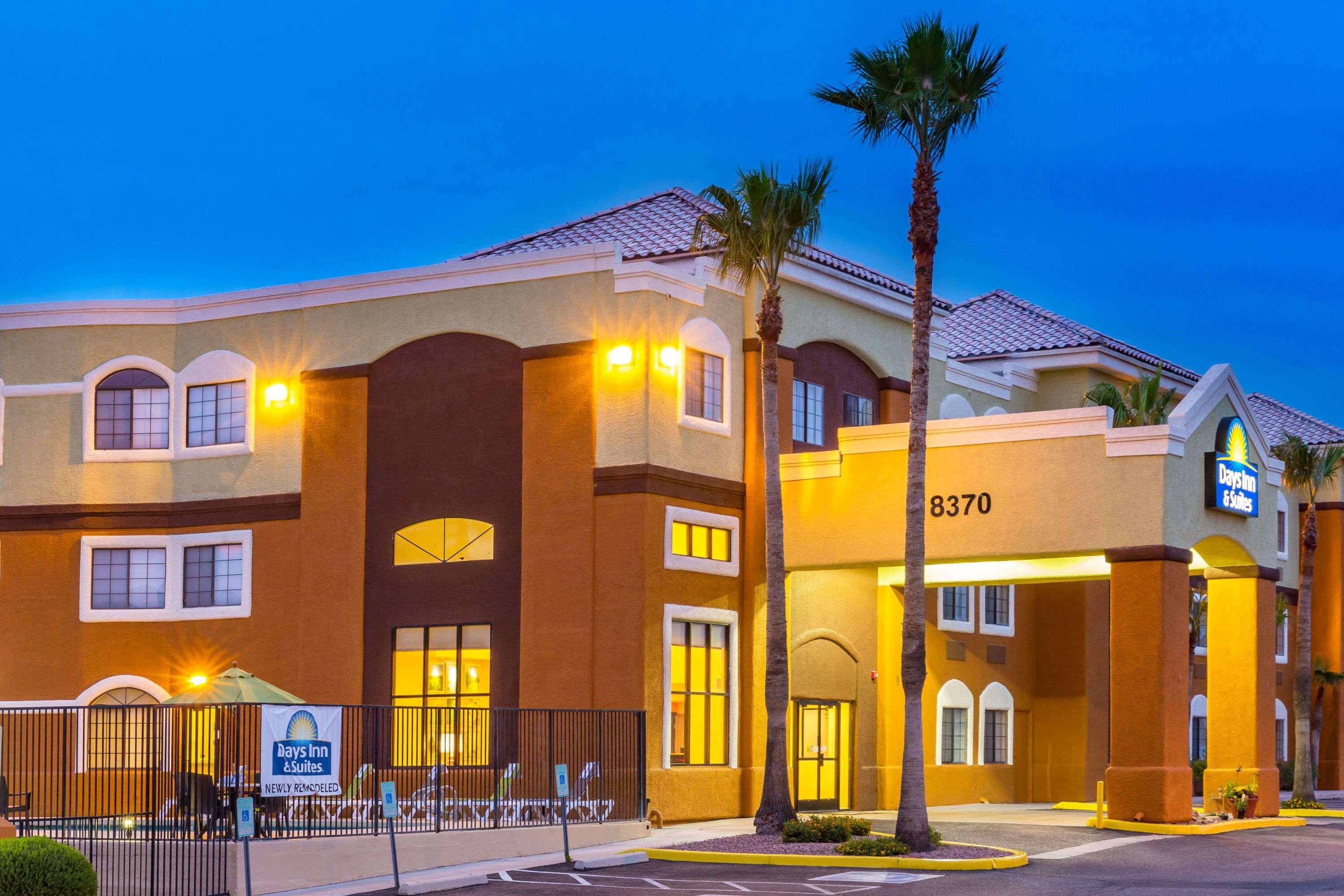 Days Inn & Suites By Wyndham Tucson/Marana Cortaro Exterior foto