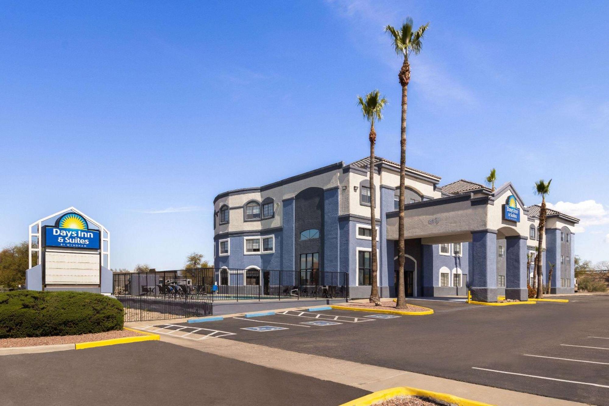 Days Inn & Suites By Wyndham Tucson/Marana Cortaro Exterior foto