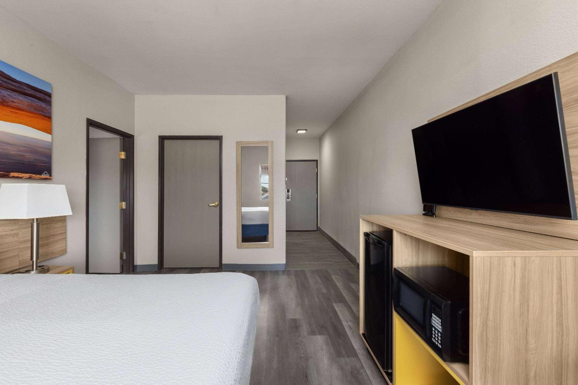 Days Inn & Suites By Wyndham Tucson/Marana Cortaro Exterior foto